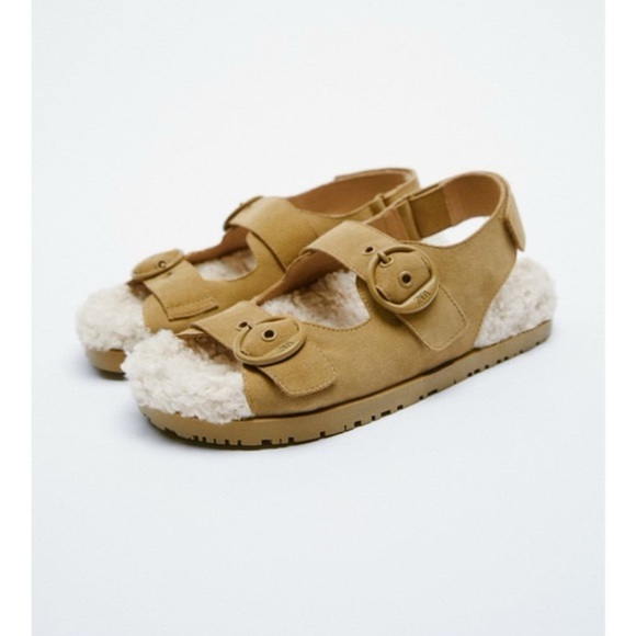NWT. Zara Brown Faux Fur Lined Buckled Flat Leather Sandal. Size 8. - Picture 2 of 7